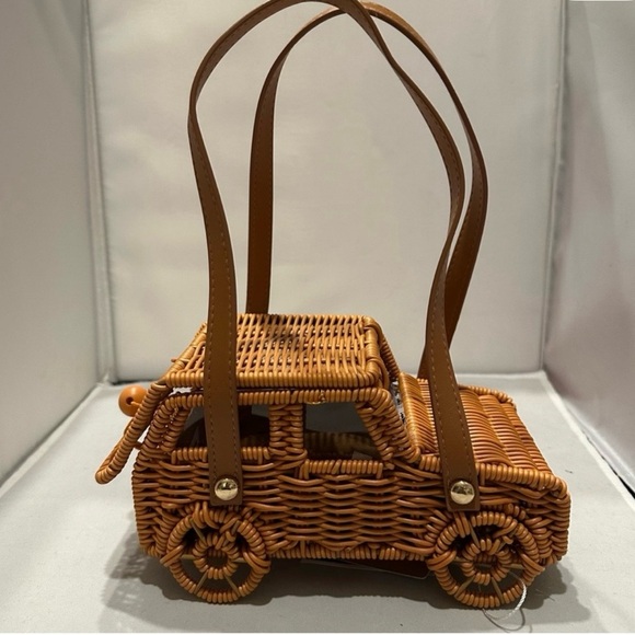 Tommy Bahama Woven Rattan Car Bag in Warm Tan - Picture 9 of 10